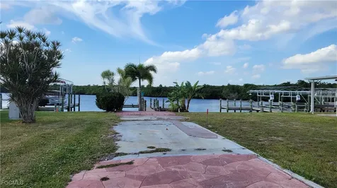 306 Shoreland Drive Fort Myers FL 33905