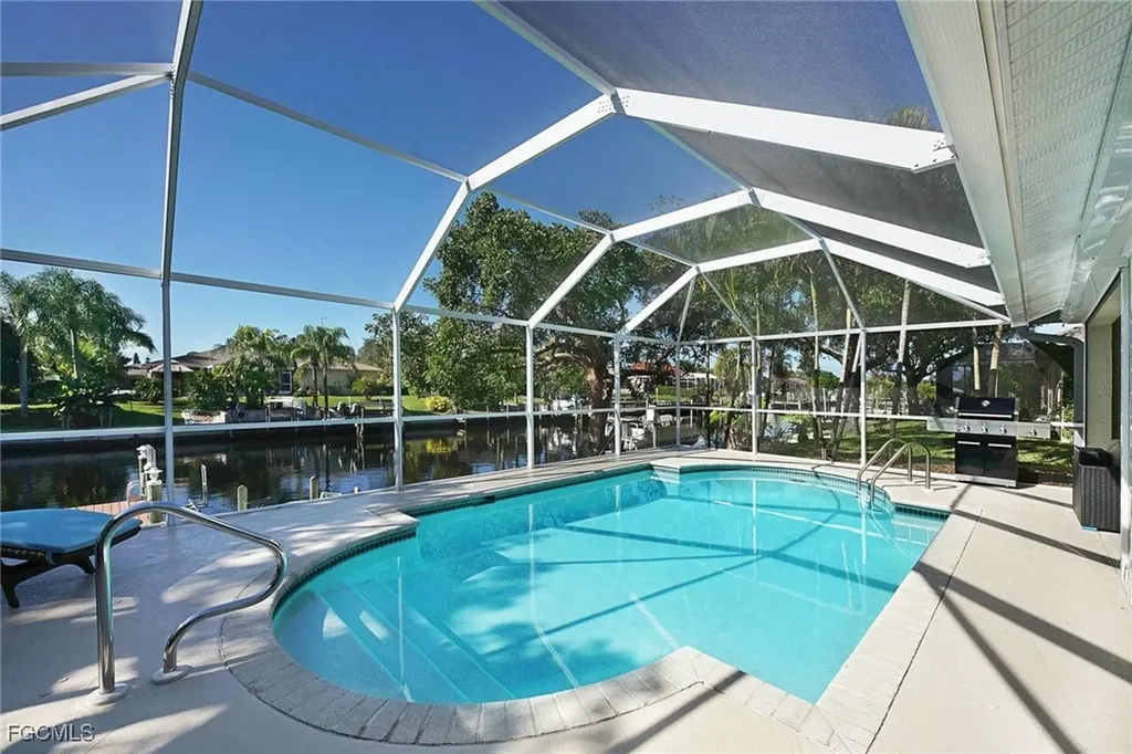 4138 SW 5th Avenue Cape Coral FL 33914