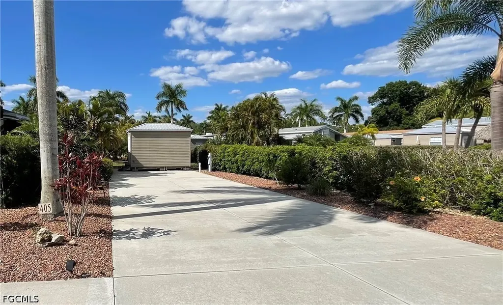 10327 Prairie Iris Trail Fort Myers FL 33905