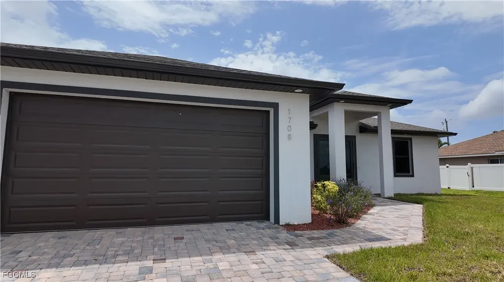 1708 El Dorado Boulevard N Cape Coral FL 33993