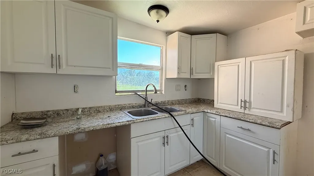 23435 Carolyn Lane Fort Myers FL 33913