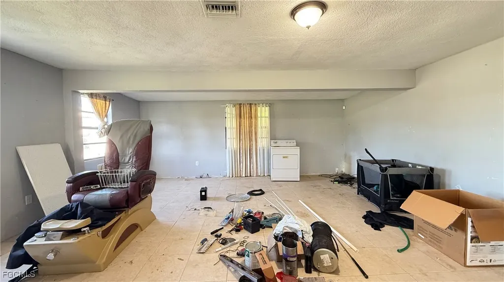 23435 Carolyn Lane Fort Myers FL 33913