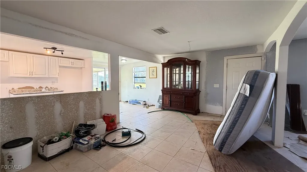 23435 Carolyn Lane Fort Myers FL 33913