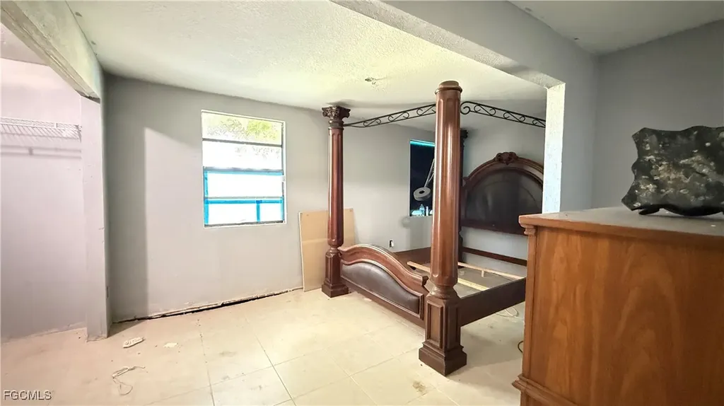 23435 Carolyn Lane Fort Myers FL 33913