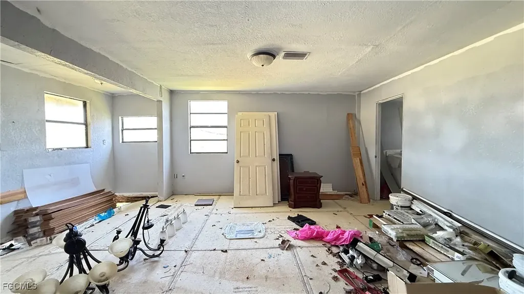 23435 Carolyn Lane Fort Myers FL 33913