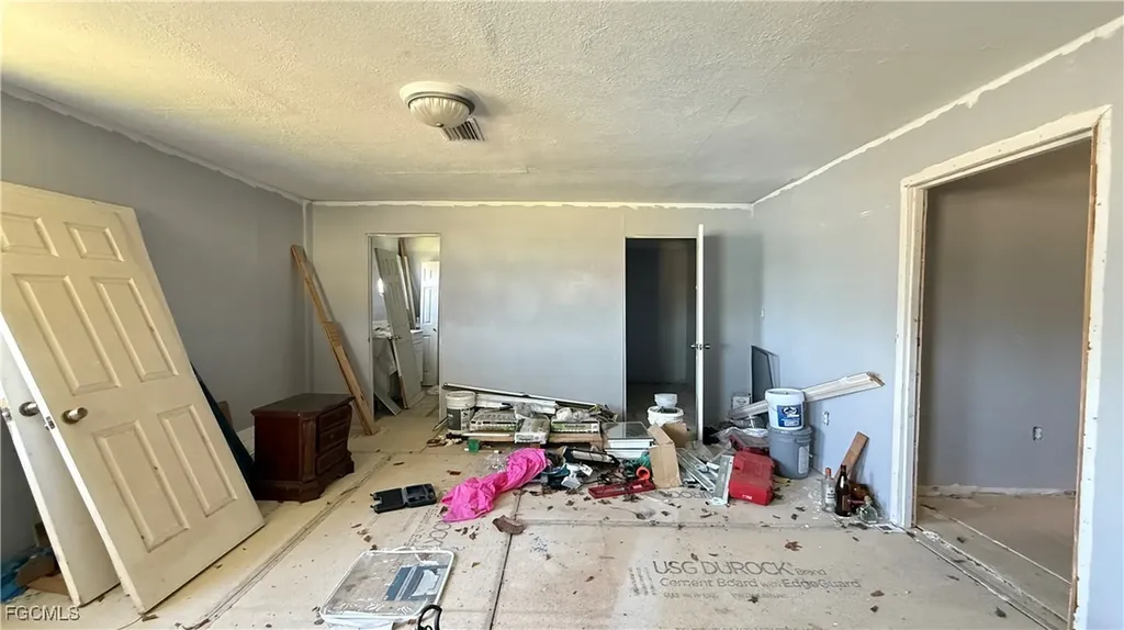 23435 Carolyn Lane Fort Myers FL 33913