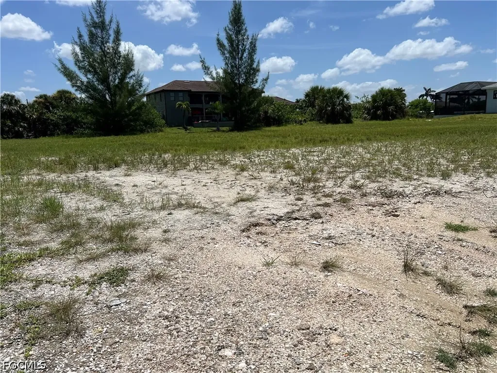 2021 Old Burnt Store Road N Cape Coral FL 33993