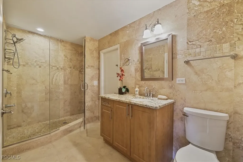 2448 Miracle Parkway Cape Coral FL 33914