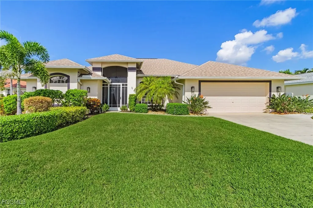 2920 SE 22nd Place Cape Coral FL 33904
