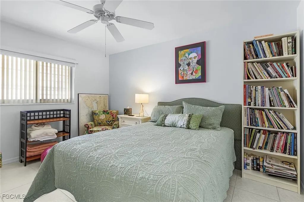 2920 SE 22nd Place Cape Coral FL 33904