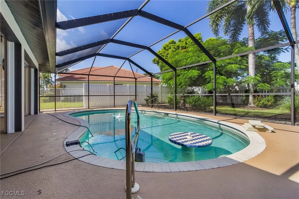 2920 SE 22nd Place Cape Coral FL 33904