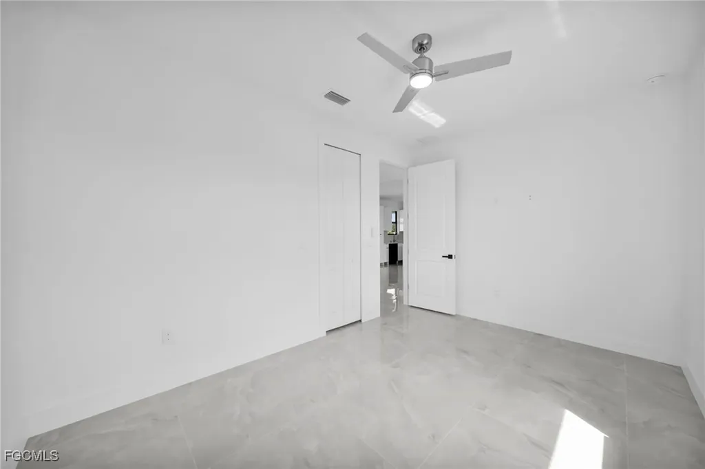 1922 NE 17th Avenue Cape Coral FL 33909