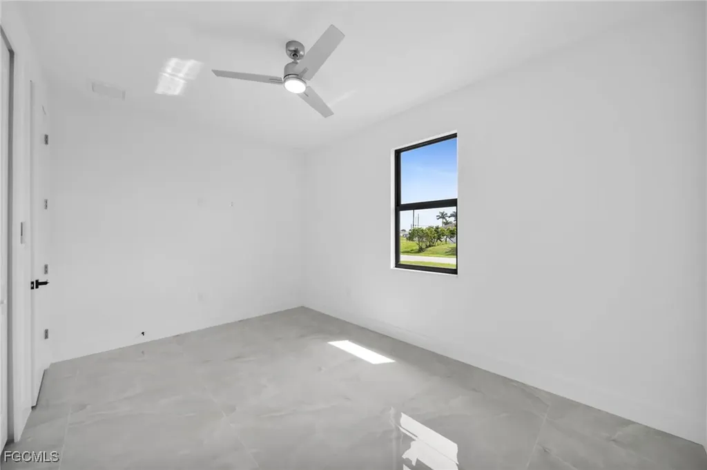 1922 NE 17th Avenue Cape Coral FL 33909