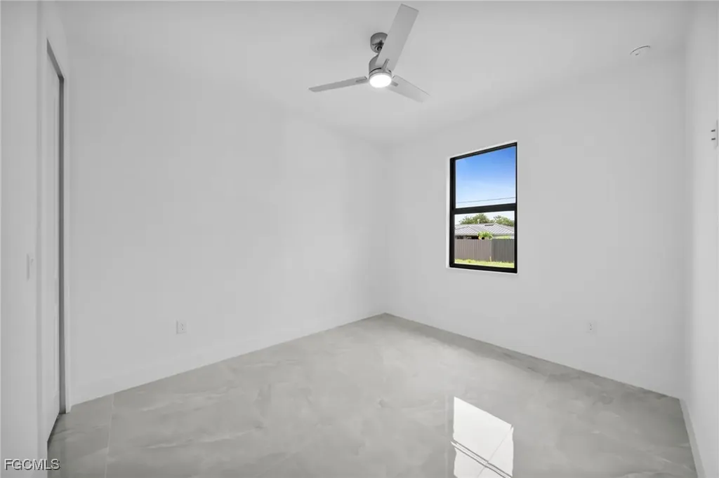 1922 NE 17th Avenue Cape Coral FL 33909