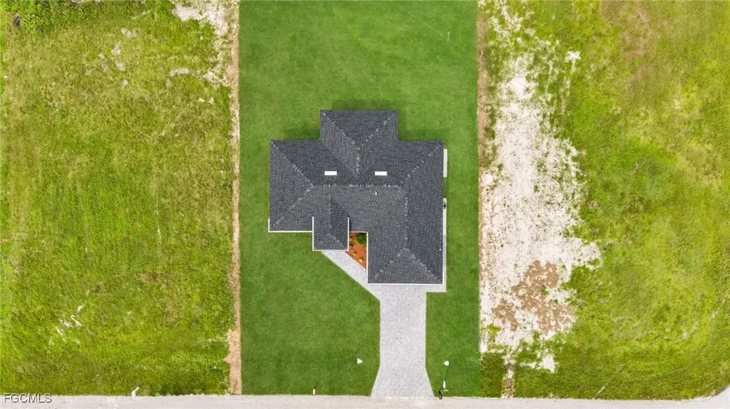 1922 NE 17th Avenue Cape Coral FL 33909