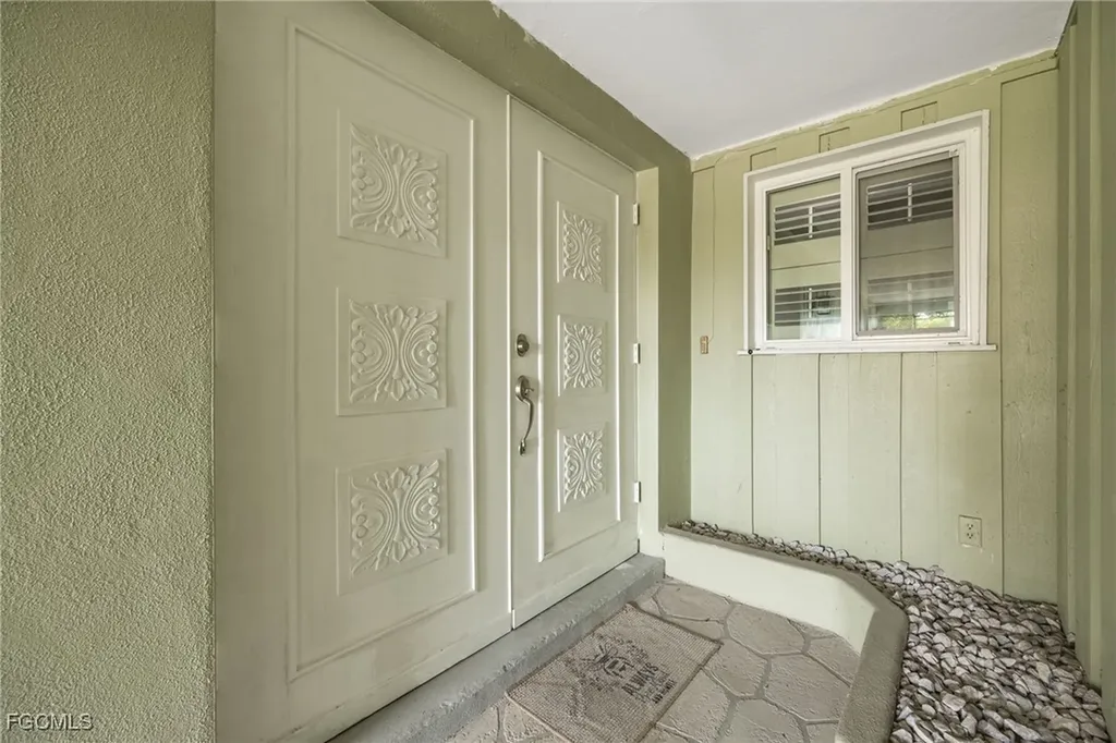 5569 Pendlewood Lane Fort Myers FL 33919