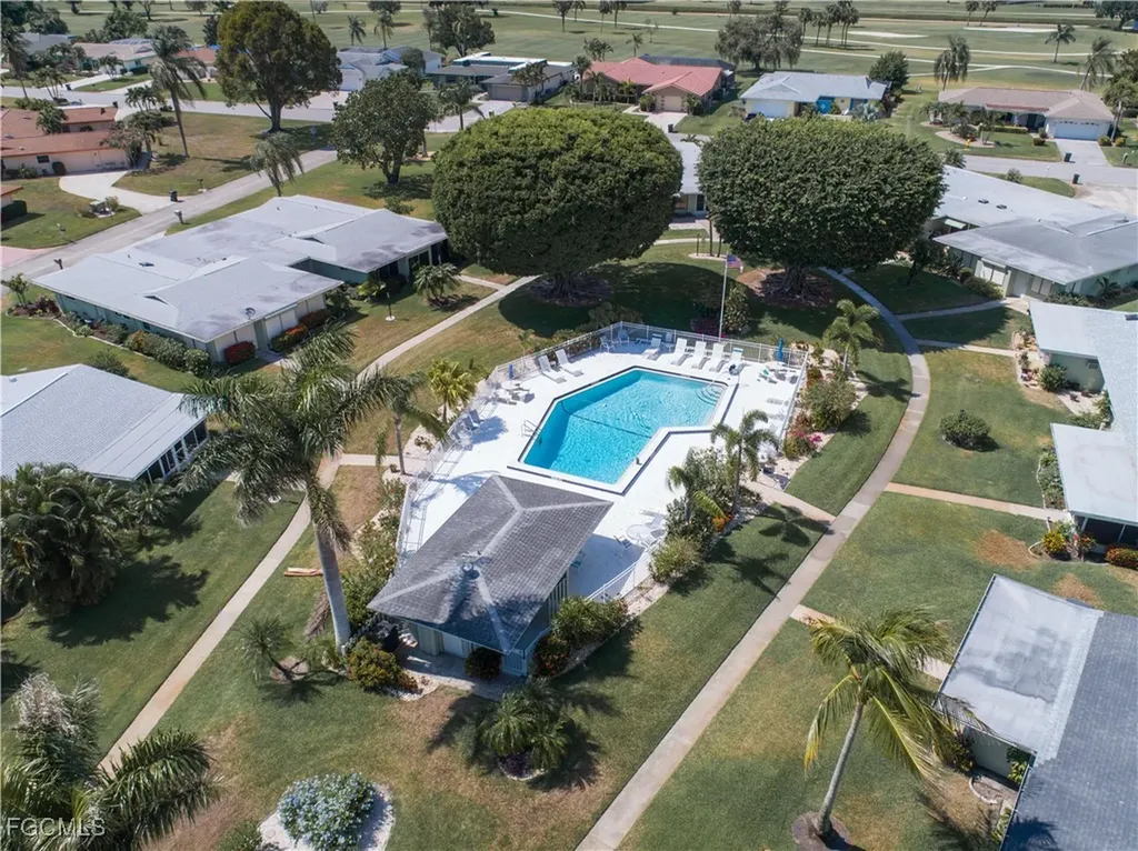 5569 Pendlewood Lane Fort Myers FL 33919