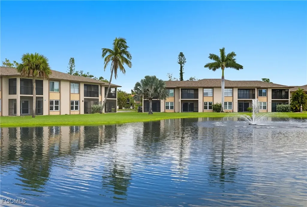16881 Davis Road Fort Myers FL 33908