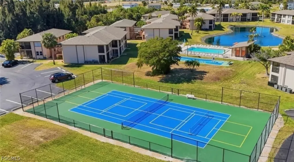 16881 Davis Road Fort Myers FL 33908