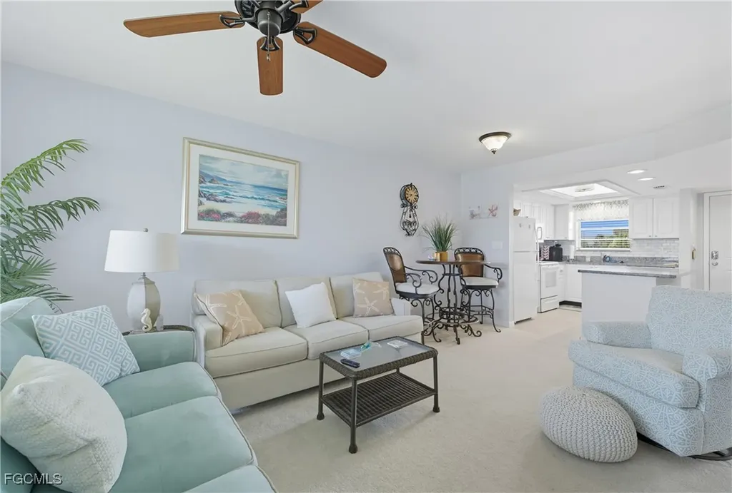 16881 Davis Road Fort Myers FL 33908