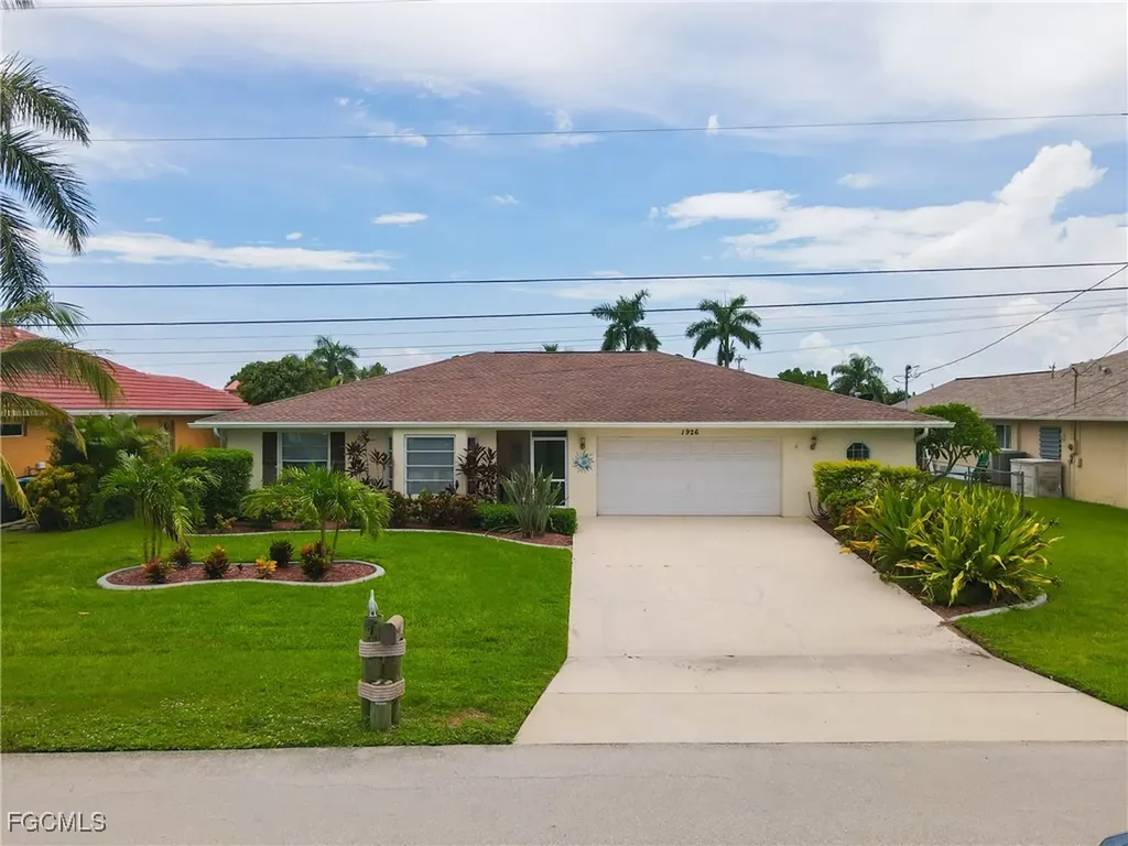 1926 SE 12th Terrace Cape Coral FL 33990