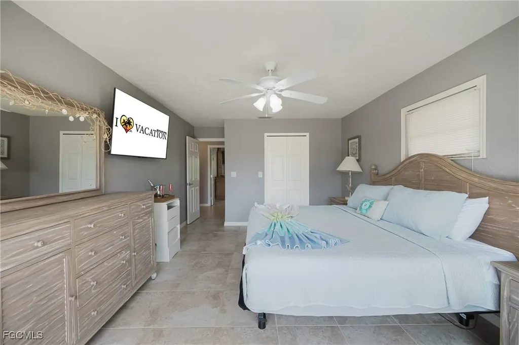 1926 SE 12th Terrace Cape Coral FL 33990