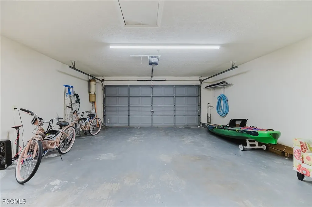 1926 SE 12th Terrace Cape Coral FL 33990