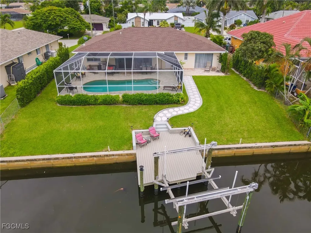 1926 SE 12th Terrace Cape Coral FL 33990