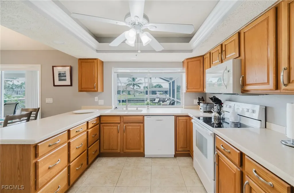 1926 SE 12th Terrace Cape Coral FL 33990