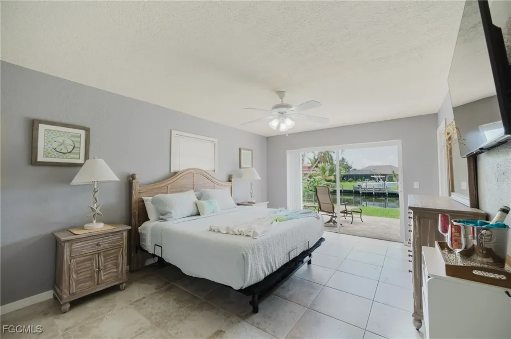 1926 SE 12th Terrace Cape Coral FL 33990