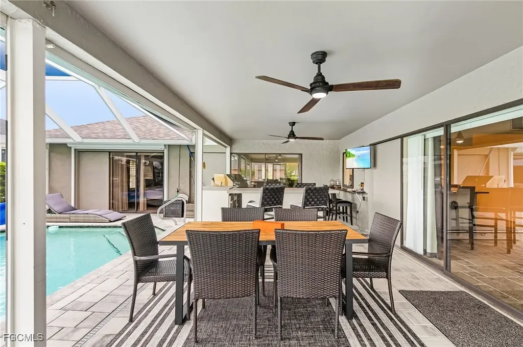 2607 SE 23rd Avenue Cape Coral FL 33904