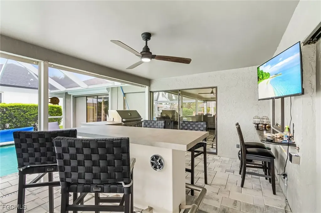 2607 SE 23rd Avenue Cape Coral FL 33904