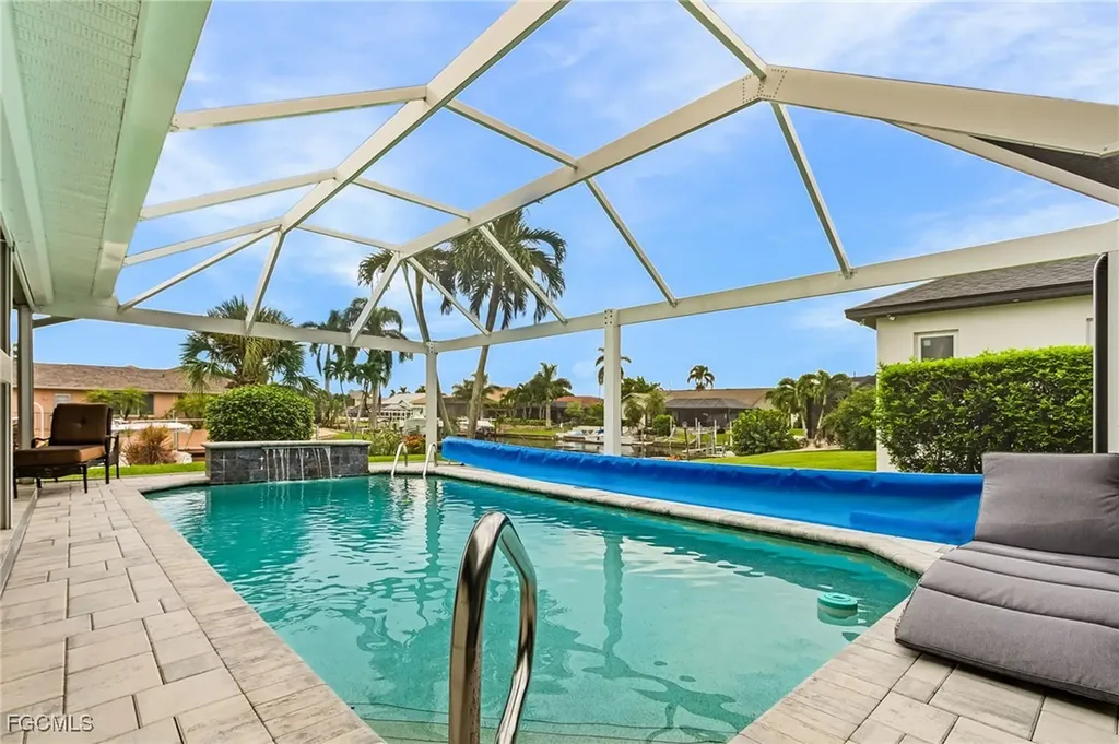 2607 SE 23rd Avenue Cape Coral FL 33904