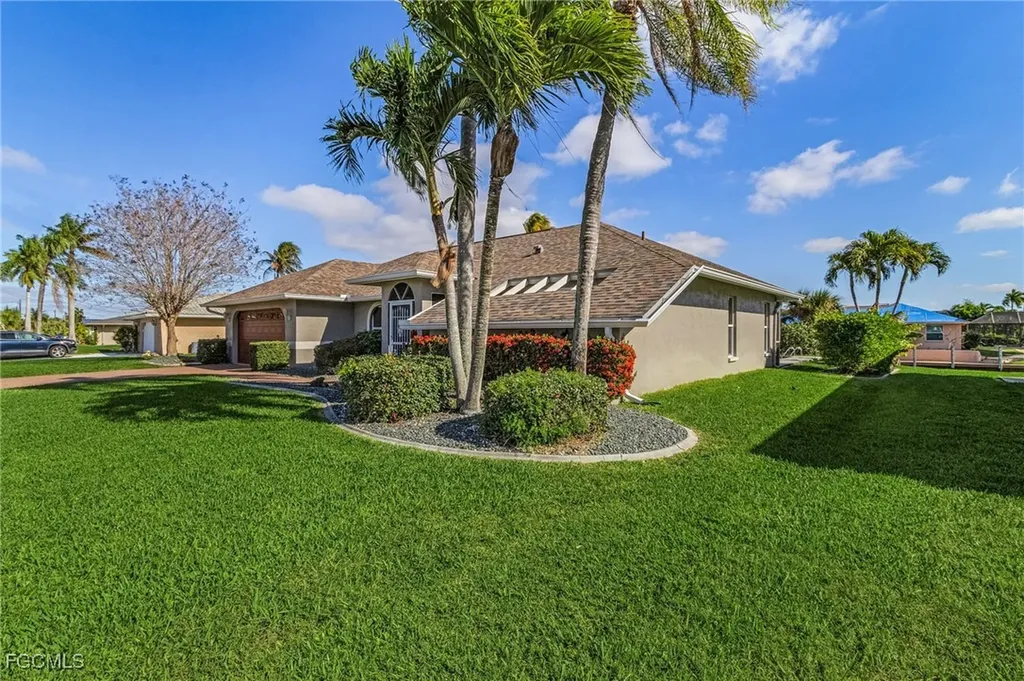 2607 SE 23rd Avenue Cape Coral FL 33904