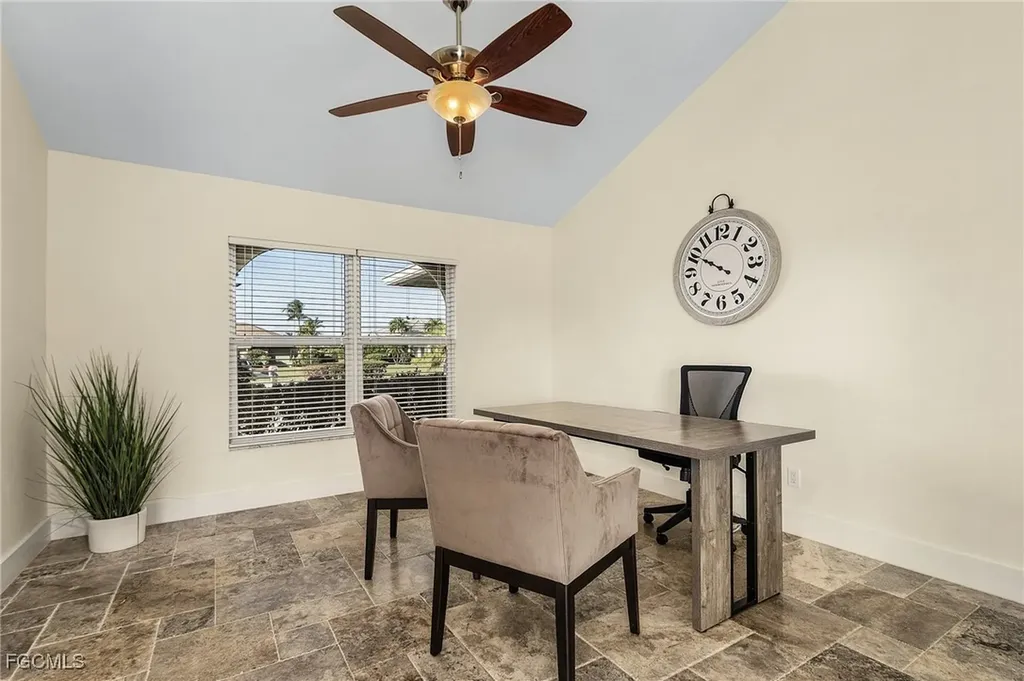 2607 SE 23rd Avenue Cape Coral FL 33904