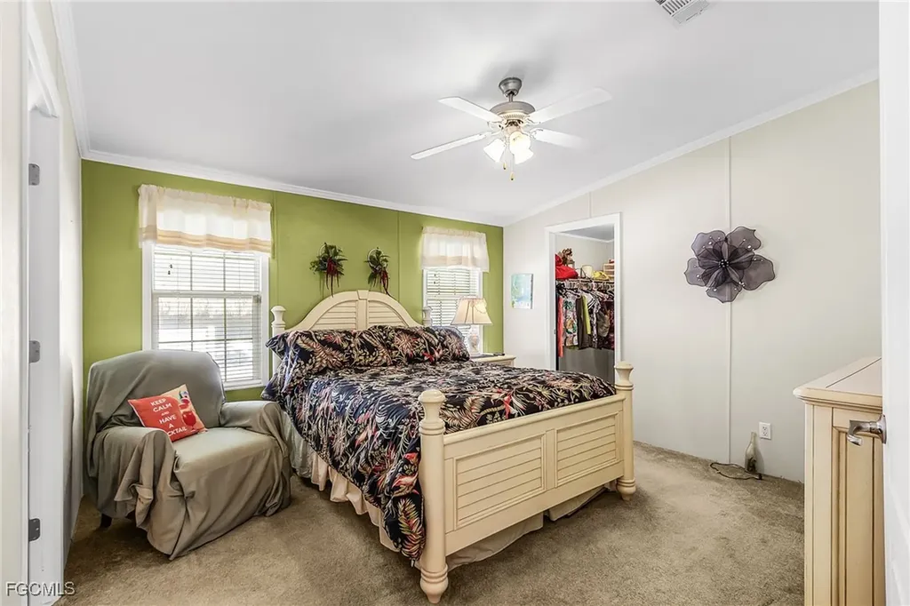 5025 Curlew Drive St. James City FL 33956