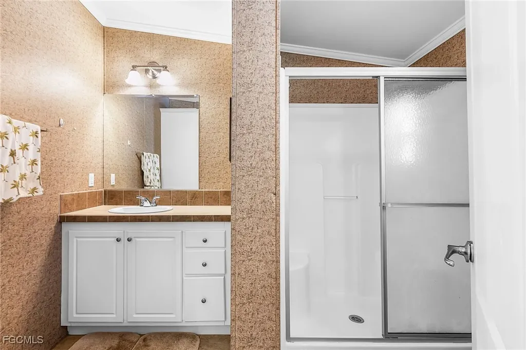 5025 Curlew Drive St. James City FL 33956