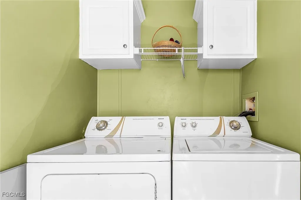 5025 Curlew Drive St. James City FL 33956