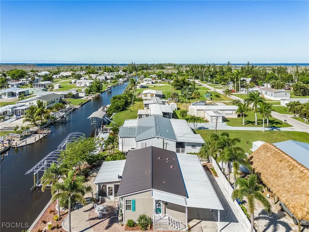 5025 Curlew Drive St. James City FL 33956