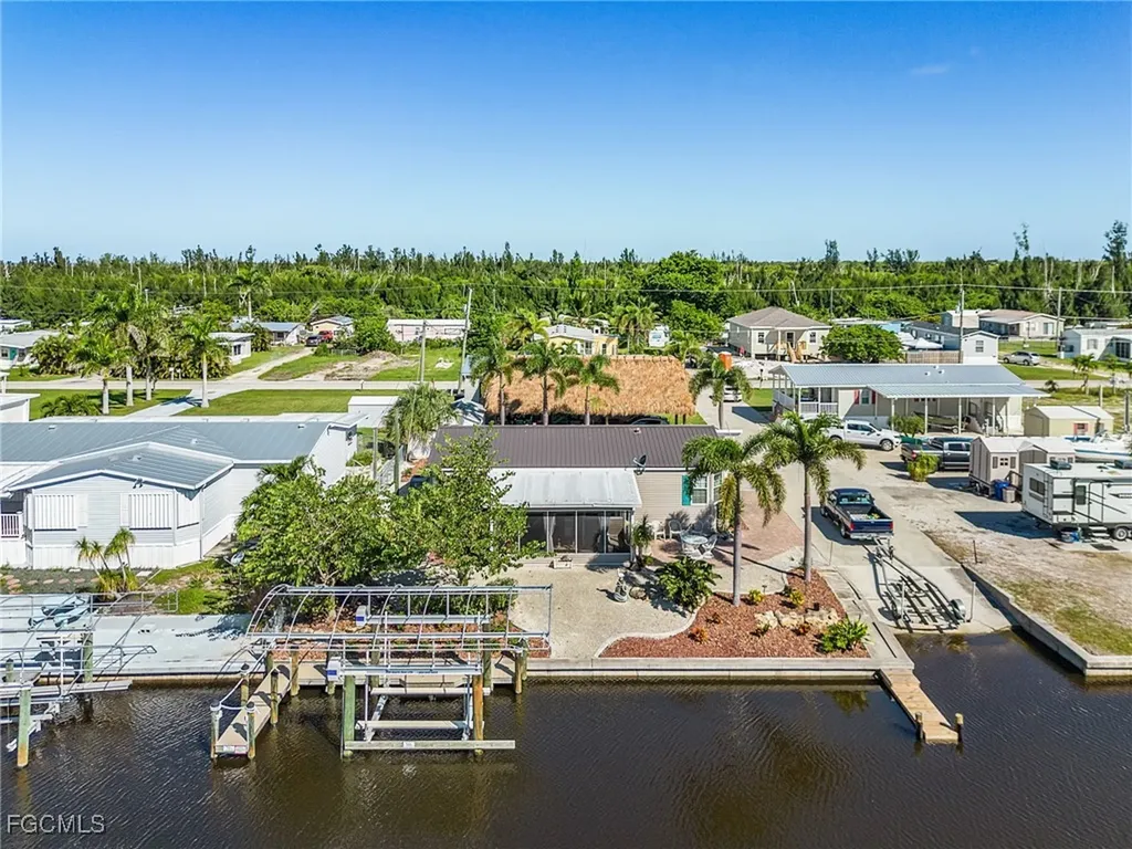 5025 Curlew Drive St. James City FL 33956