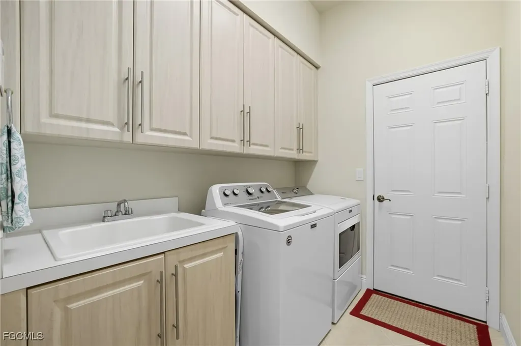 5640 Kensington Loop Fort Myers FL 33912