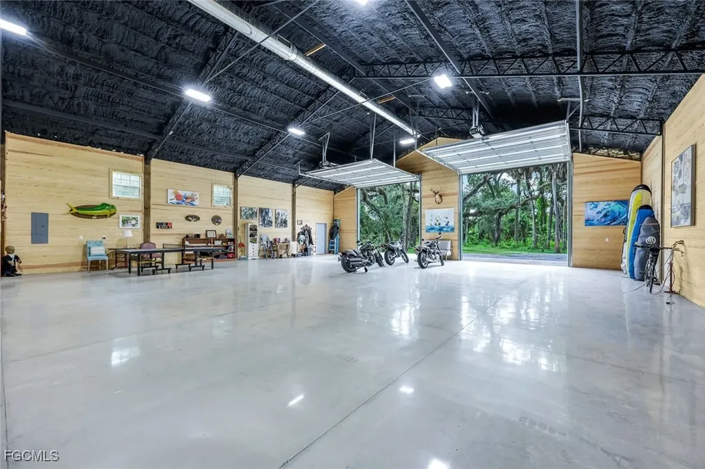 21211 Palm Beach Boulevard Alva FL 33920