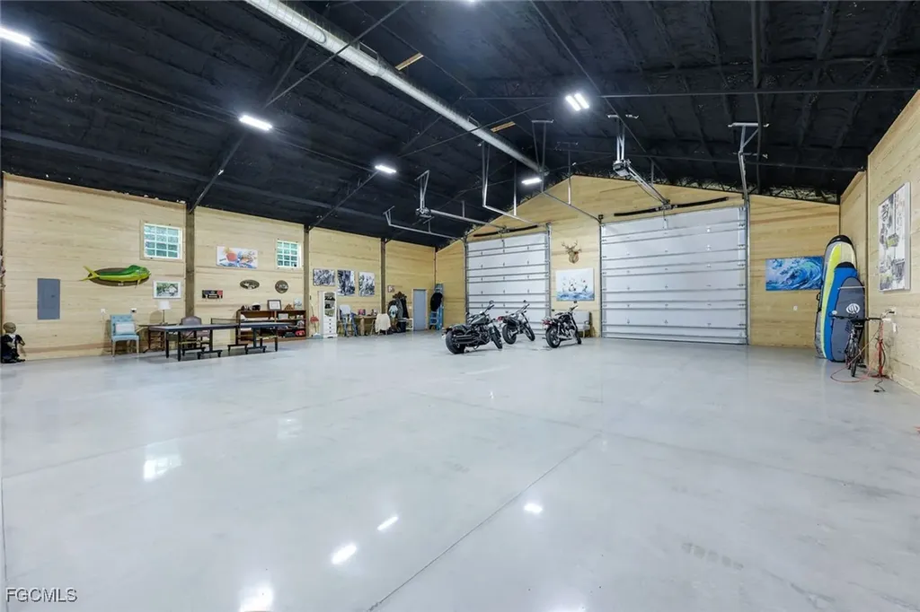 21211 Palm Beach Boulevard Alva FL 33920