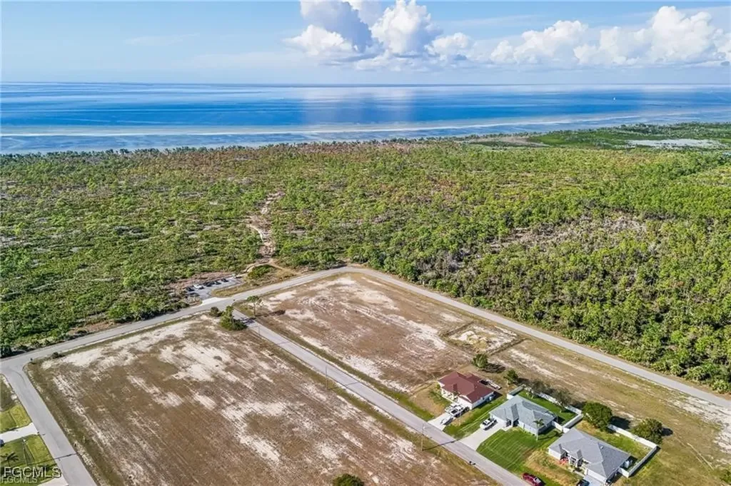 4410 NW 40th Lane Cape Coral FL 33993