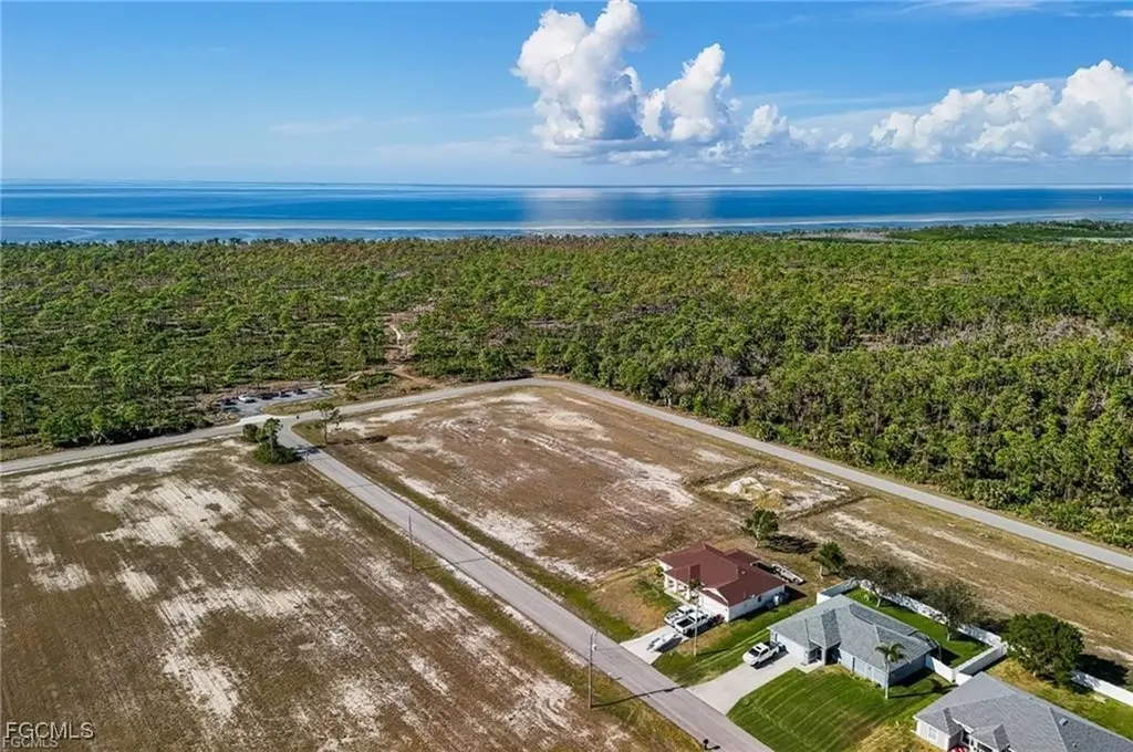 4410 NW 40th Lane Cape Coral FL 33993