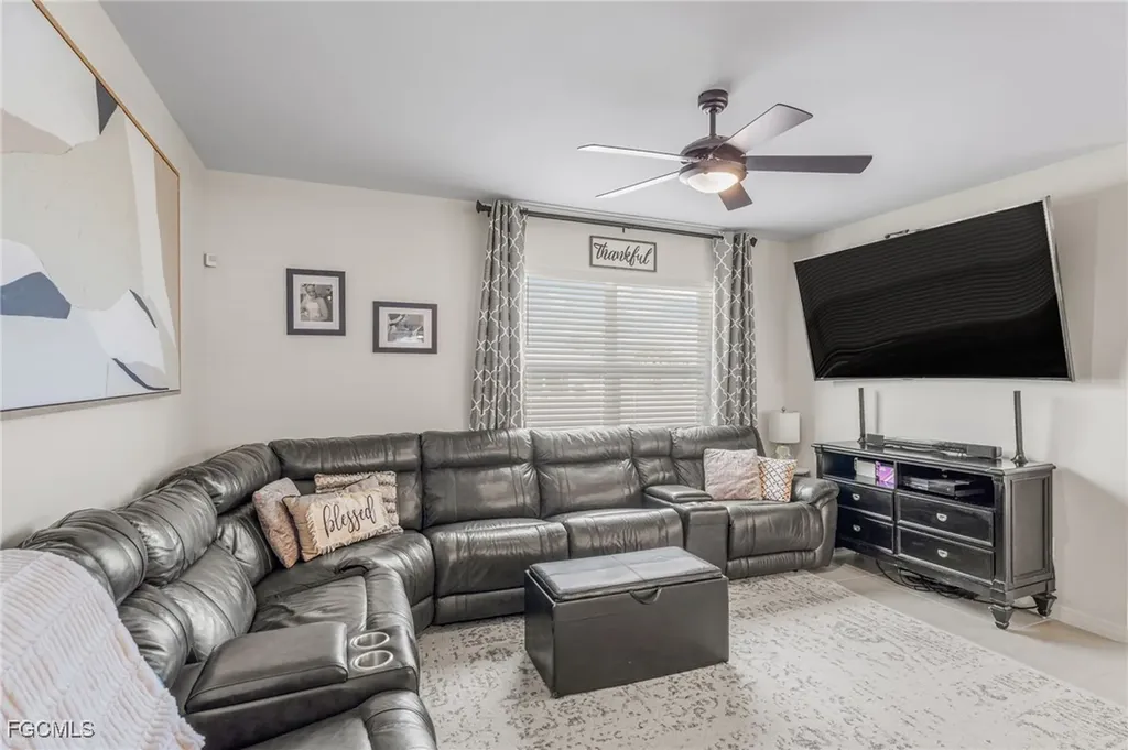 1232 NW 12th Avenue Cape Coral FL 33993