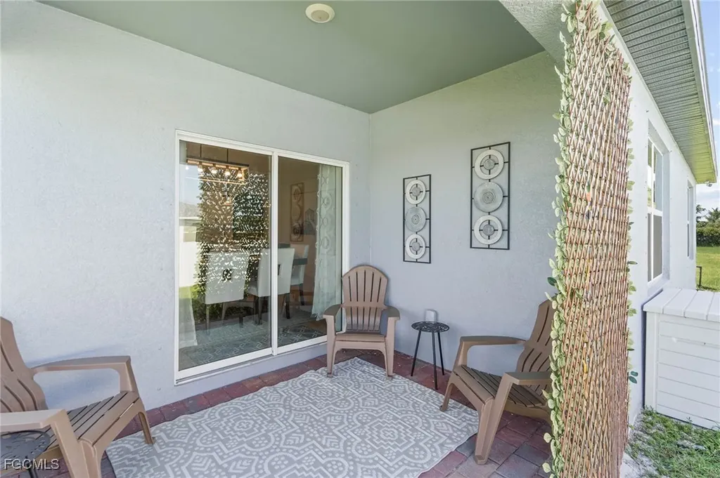1232 NW 12th Avenue Cape Coral FL 33993