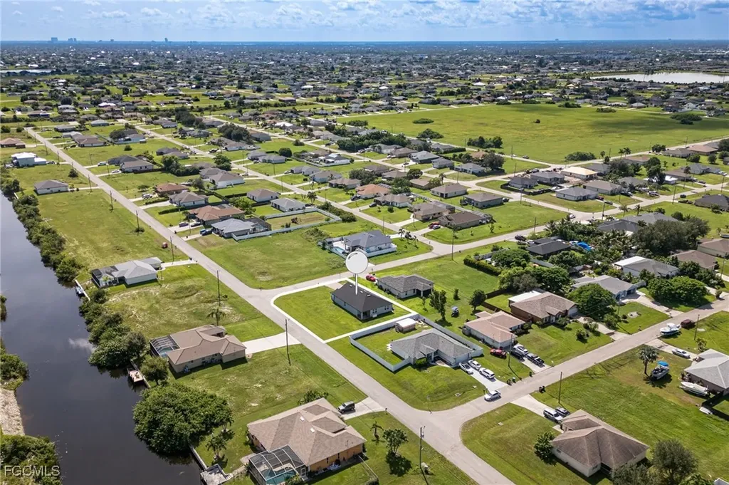 1232 NW 12th Avenue Cape Coral FL 33993