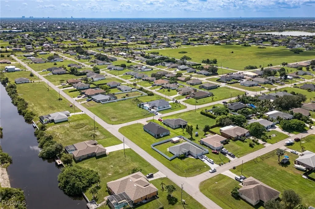 1232 NW 12th Avenue Cape Coral FL 33993