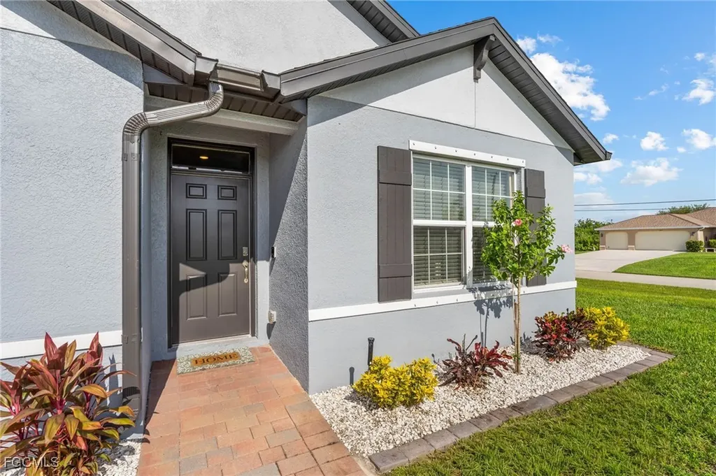 1232 NW 12th Avenue Cape Coral FL 33993